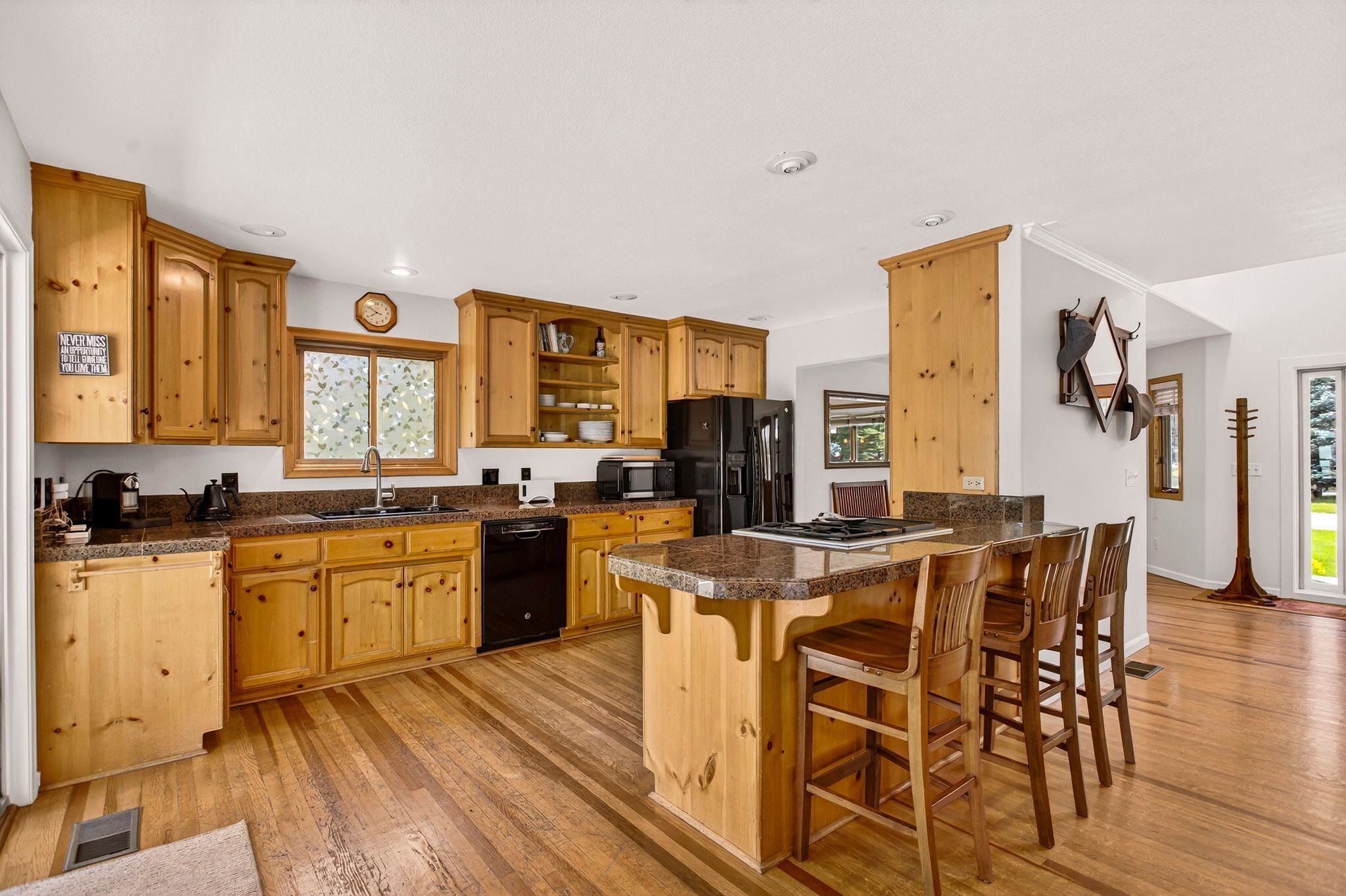 554 Settlers Road Chester, CA 96020 - Photo 12 of 48