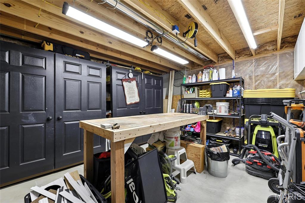 5092 Eagle Wing Court Eureka, MO 63025 - Photo 35 of 41