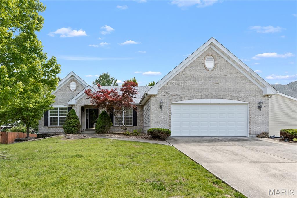124 Park Ridge Drive O'Fallon, MO 63366 - Photo 2 of 36