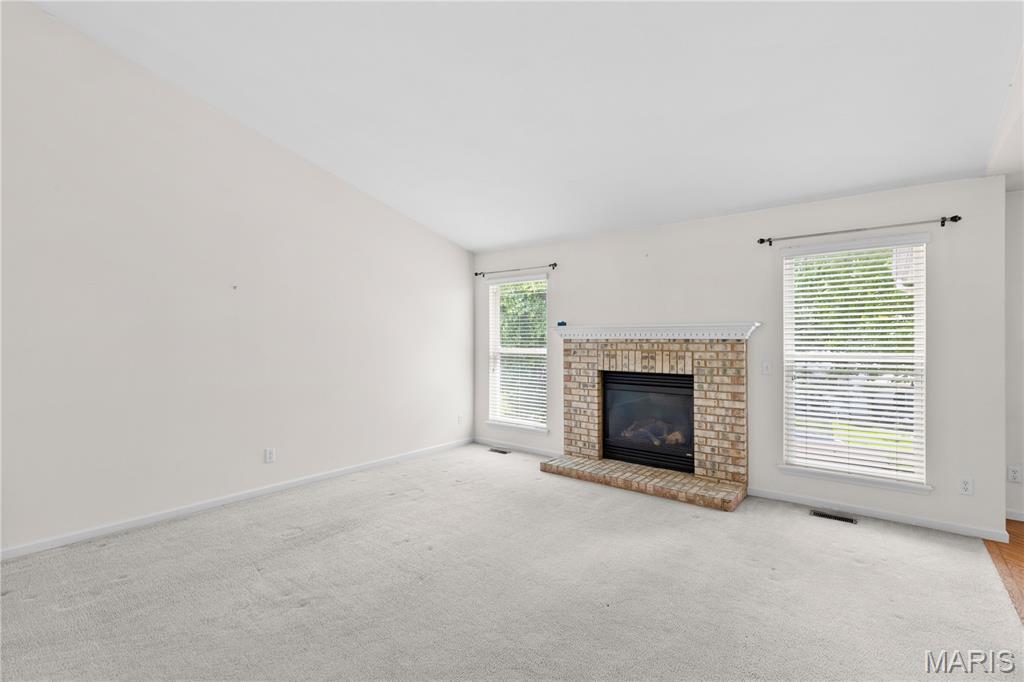 124 Park Ridge Drive O'Fallon, MO 63366 - Photo 7 of 36