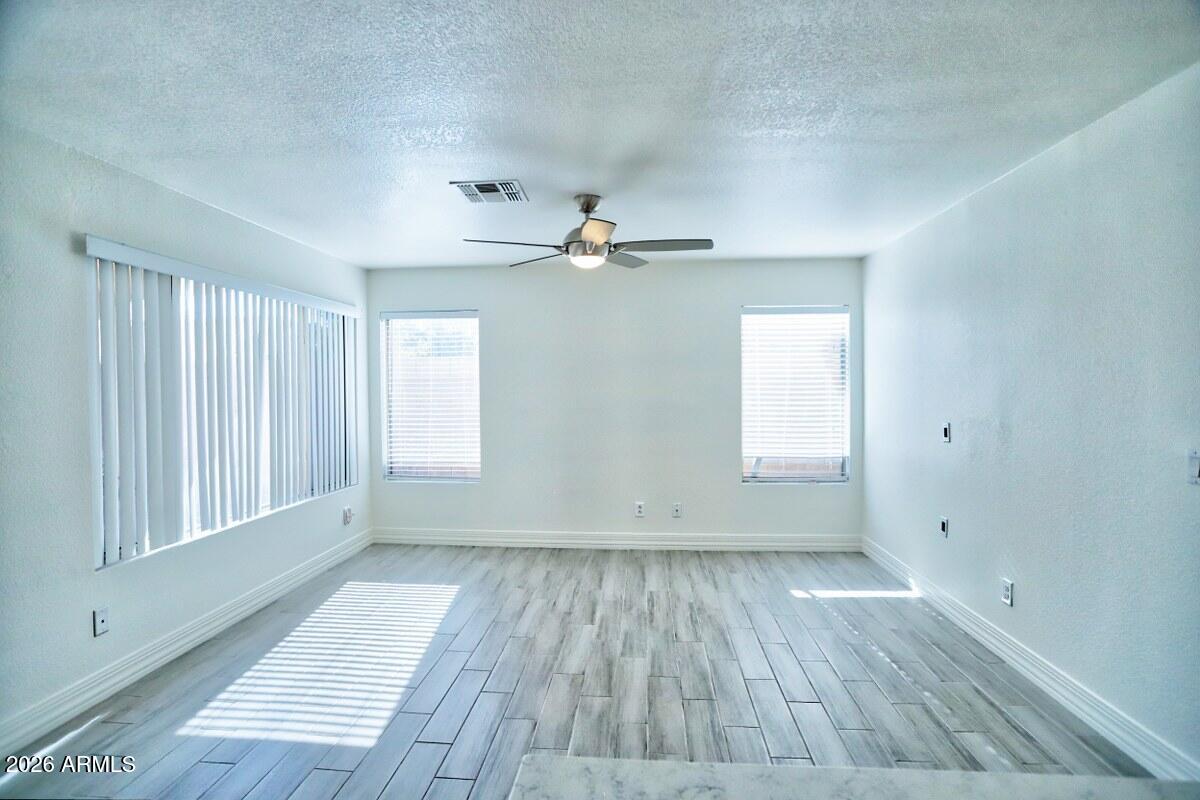 333 West Colt Road Tempe, AZ 85284 - Photo 15 of 45