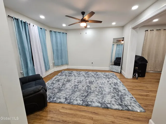 $1,850 | 91 Division Street, Schenectady, NY 12304