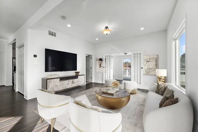 $400,000 | 401 South 18th Avenue, Maywood, IL 60153