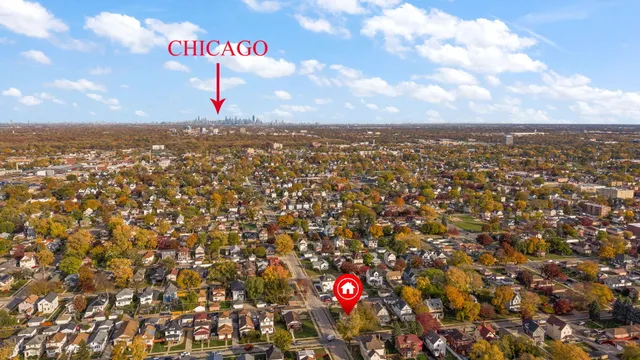 $400,000 | 401 South 18th Avenue, Maywood, IL 60153