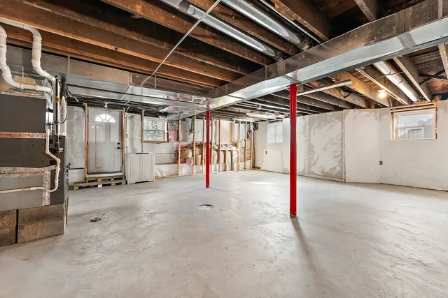 $400,000 | 401 South 18th Avenue, Maywood, IL 60153