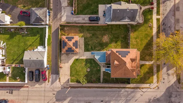 $400,000 | 401 South 18th Avenue, Maywood, IL 60153