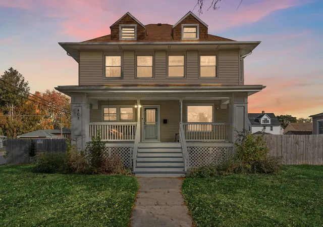$400,000 | 401 South 18th Avenue, Maywood, IL 60153