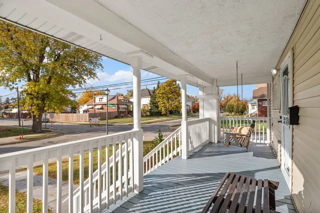 $400,000 | 401 South 18th Avenue, Maywood, IL 60153