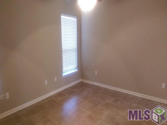 717 Greenwich Drive Baton Rouge, LA 70820 - Photo 10 of 12