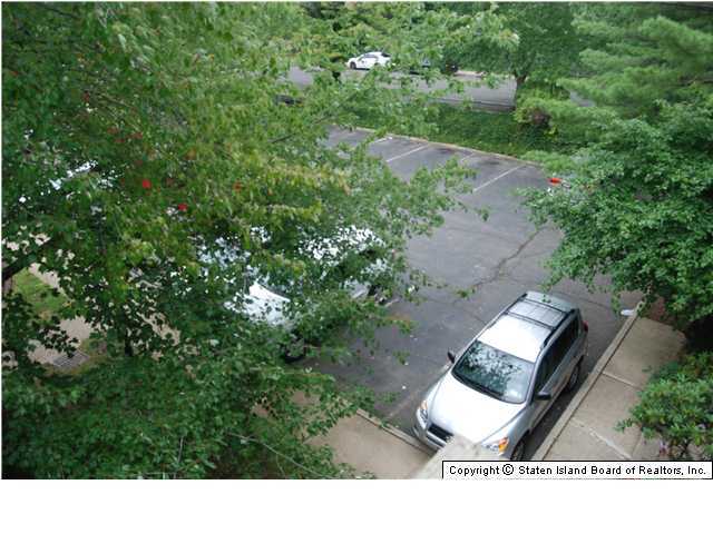 137 Devon Loop, Unit A Staten Island, NY 10314 - Photo 18 of 20 Additional Photo