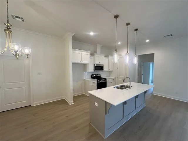 $266,900 | 280 Hines Drive, Sulphur, LA 70665