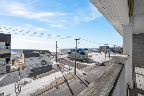 $1,250,000 | 3914 Pleasure Avenue, Unit 202, Sea Isle City, NJ 08243