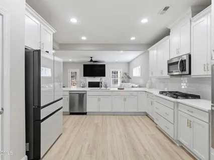 $575,000 | 80 Vast View Way, Youngsville, NC 27596