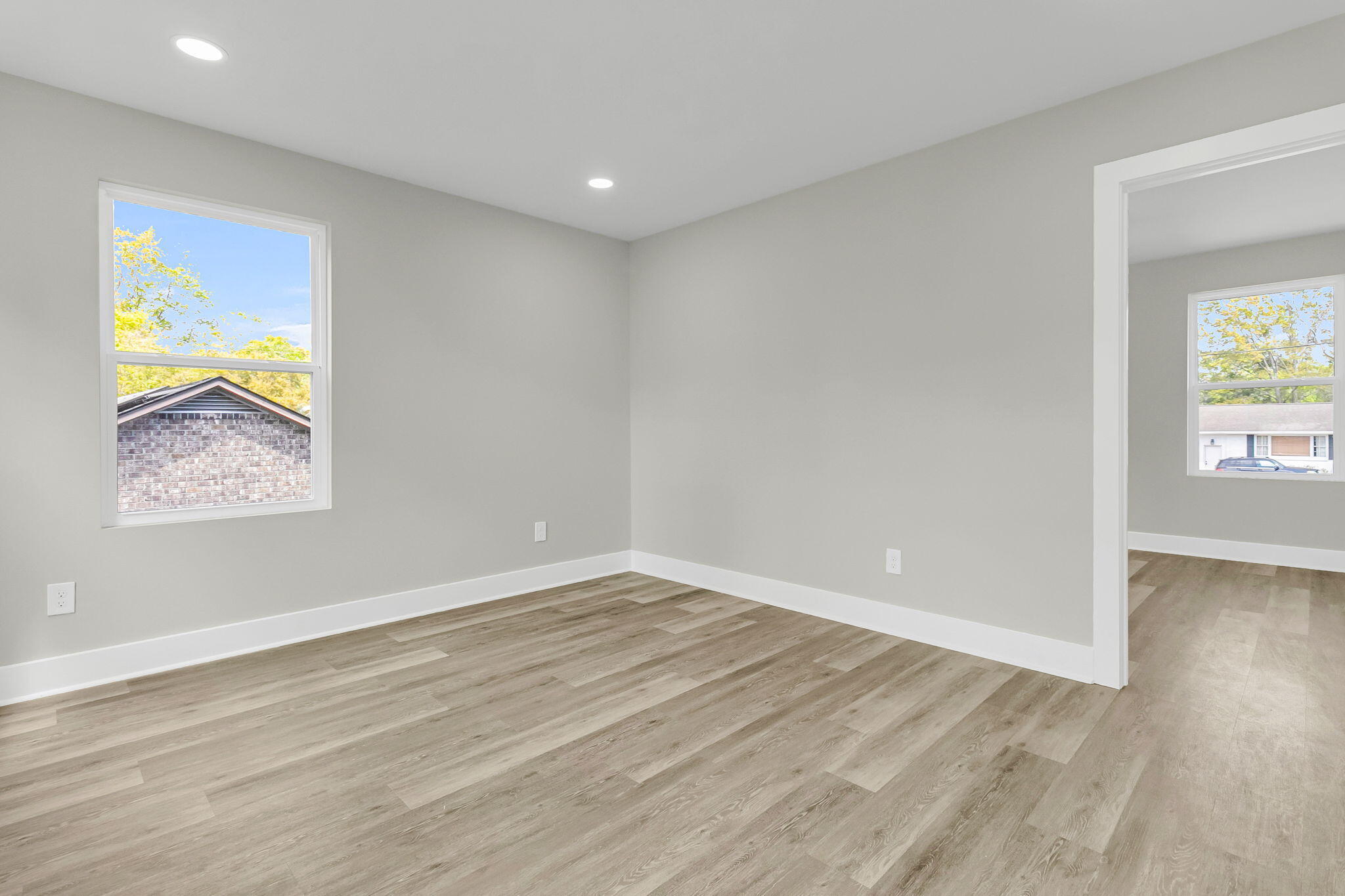 5889 North Rhett Avenue Hanahan, SC 29410 - Photo 20 of 31 Tons of Natural Light