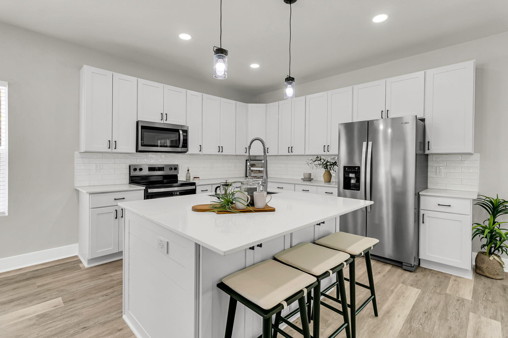 5889 North Rhett Avenue Hanahan, SC 29410 - Photo 7 of 31 Chef's Kitchen