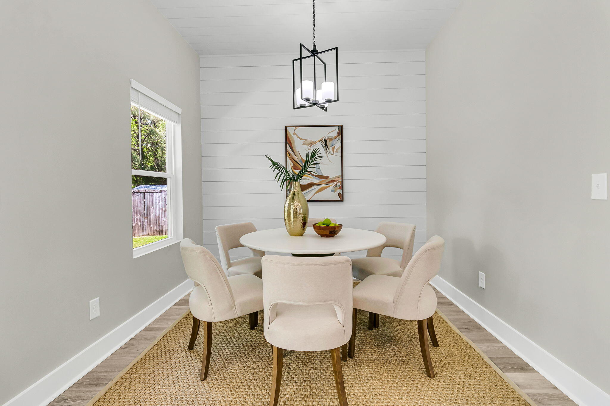 5889 North Rhett Avenue Hanahan, SC 29410 - Photo 10 of 31 Dining Room