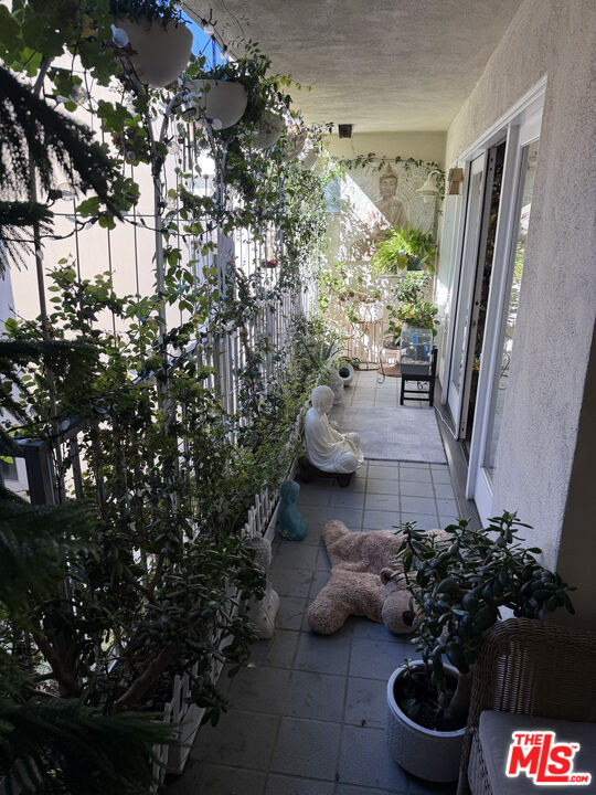 843 4th Street, Unit 207 Santa Monica, CA 90403 - Photo 28 of 49