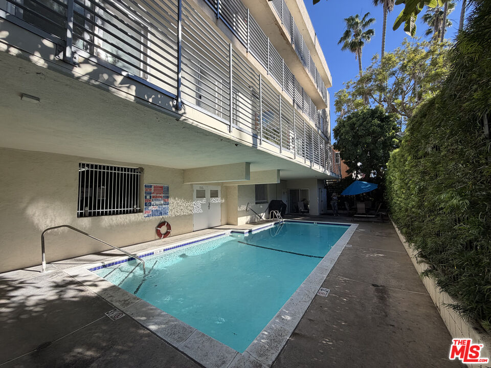 843 4th Street, Unit 207 Santa Monica, CA 90403 - Photo 30 of 49