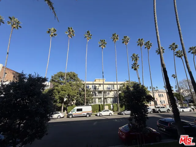 $8,699 | 843 4th Street, Unit 207, Santa Monica, CA 90403