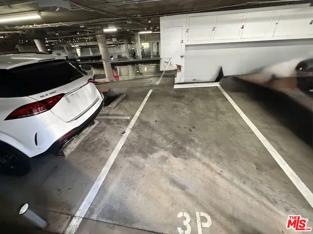 $8,699 | 843 4th Street, Unit 207, Santa Monica, CA 90403