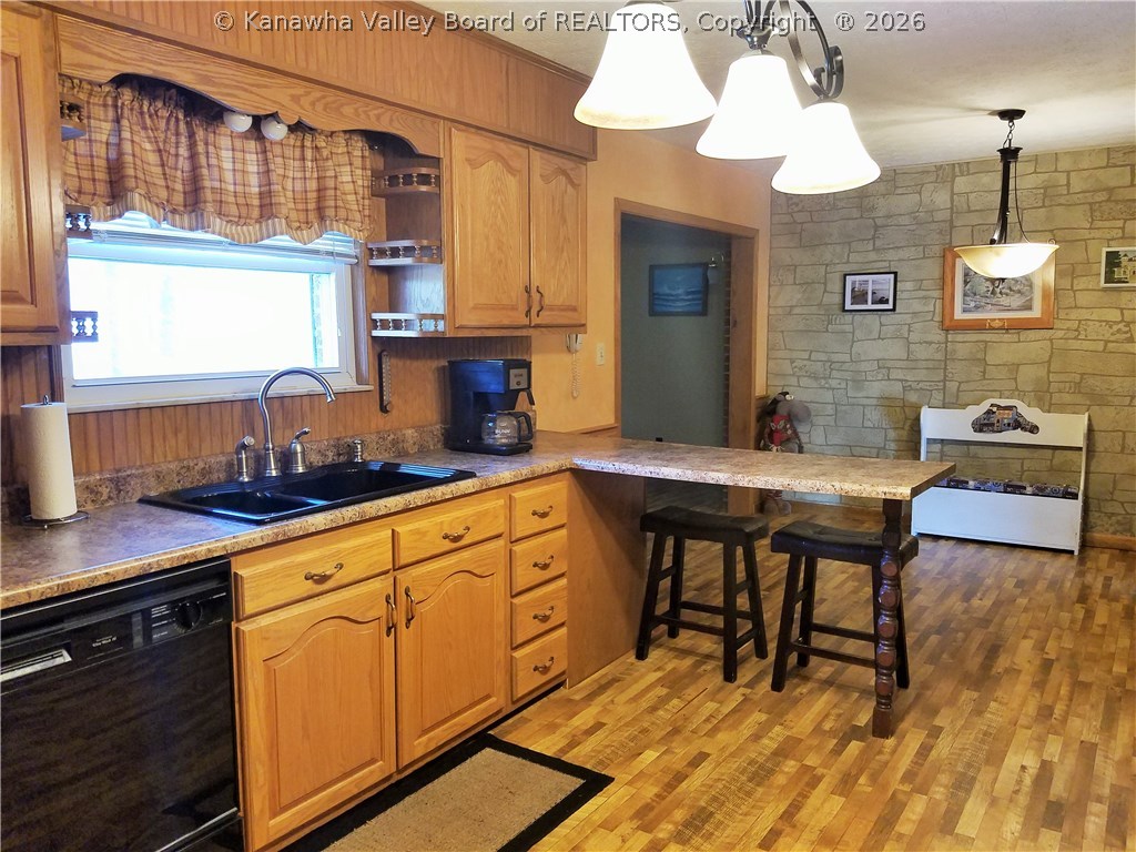 4849 Sandhill Road Point Pleasant, WV 25550 - Photo 5 of 24 Gallery Image 5