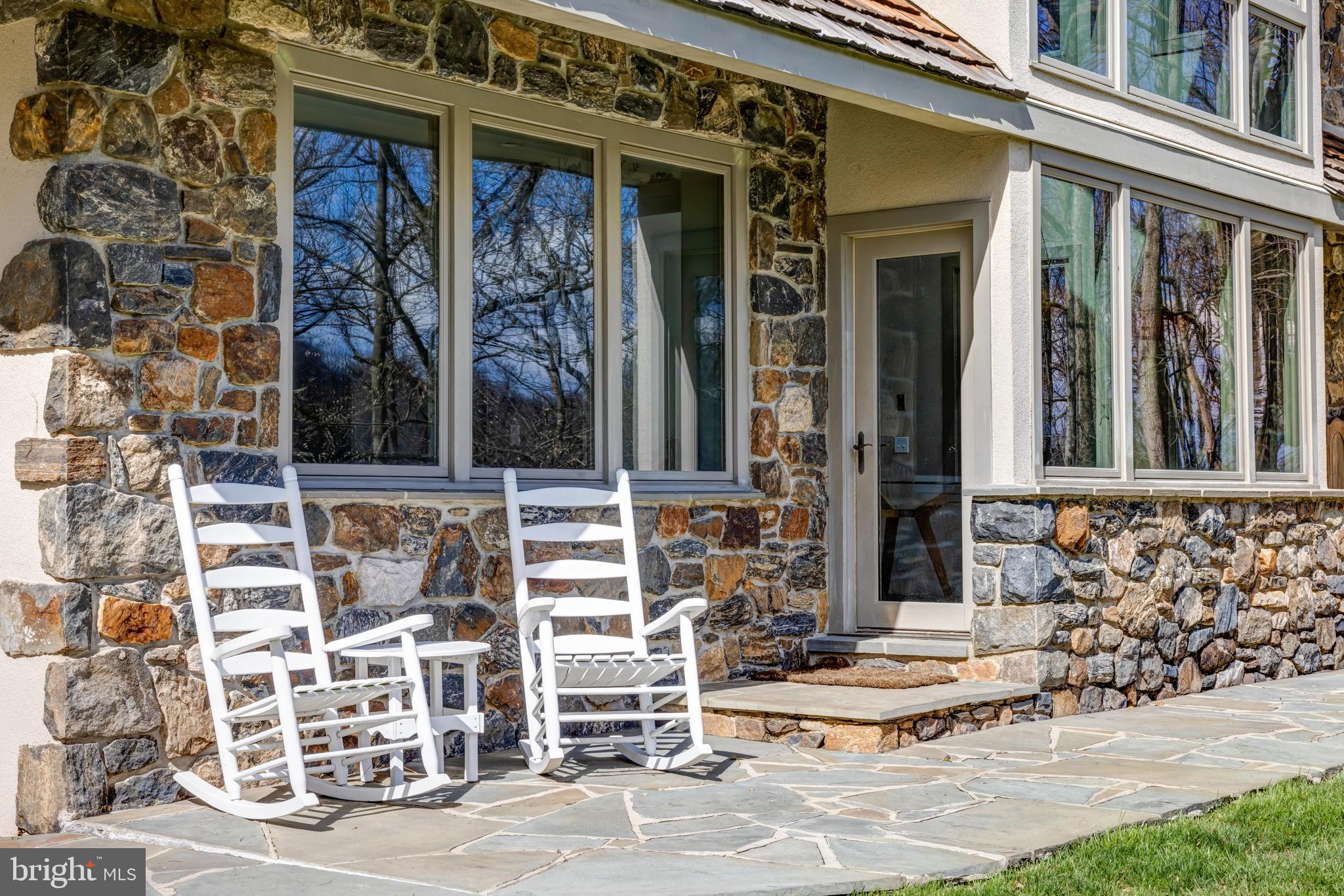 994 Garrett Mill Road Newtown Square, PA 19073 - Photo 2 of 52