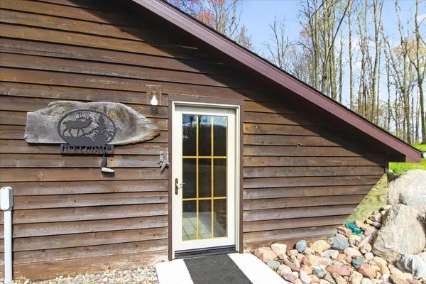 $450,000 | 17099 Sierra Drive, Big Rapids, MI 49307