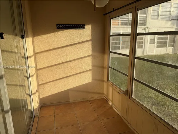 $1,475 | 8100 Sunrise Lakes Boulevard, Unit 108, Sunrise, FL 33322