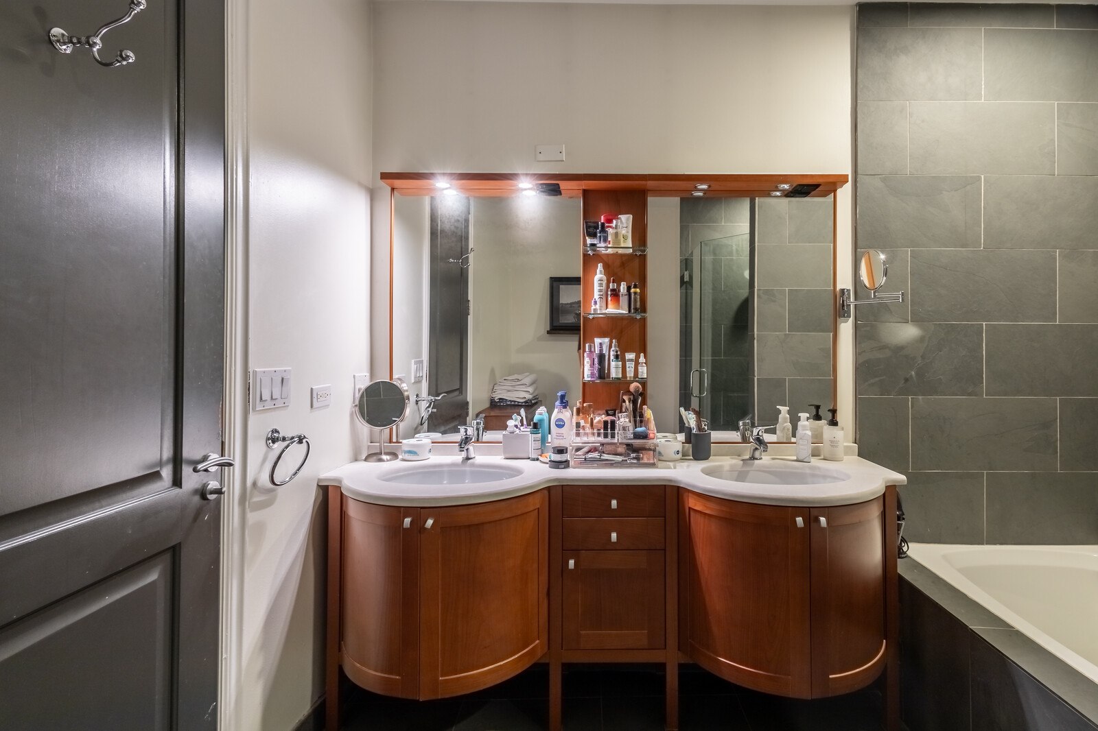 1152 West Fulton Street, Unit 4D Chicago, IL 60607 - Photo 10 of 28