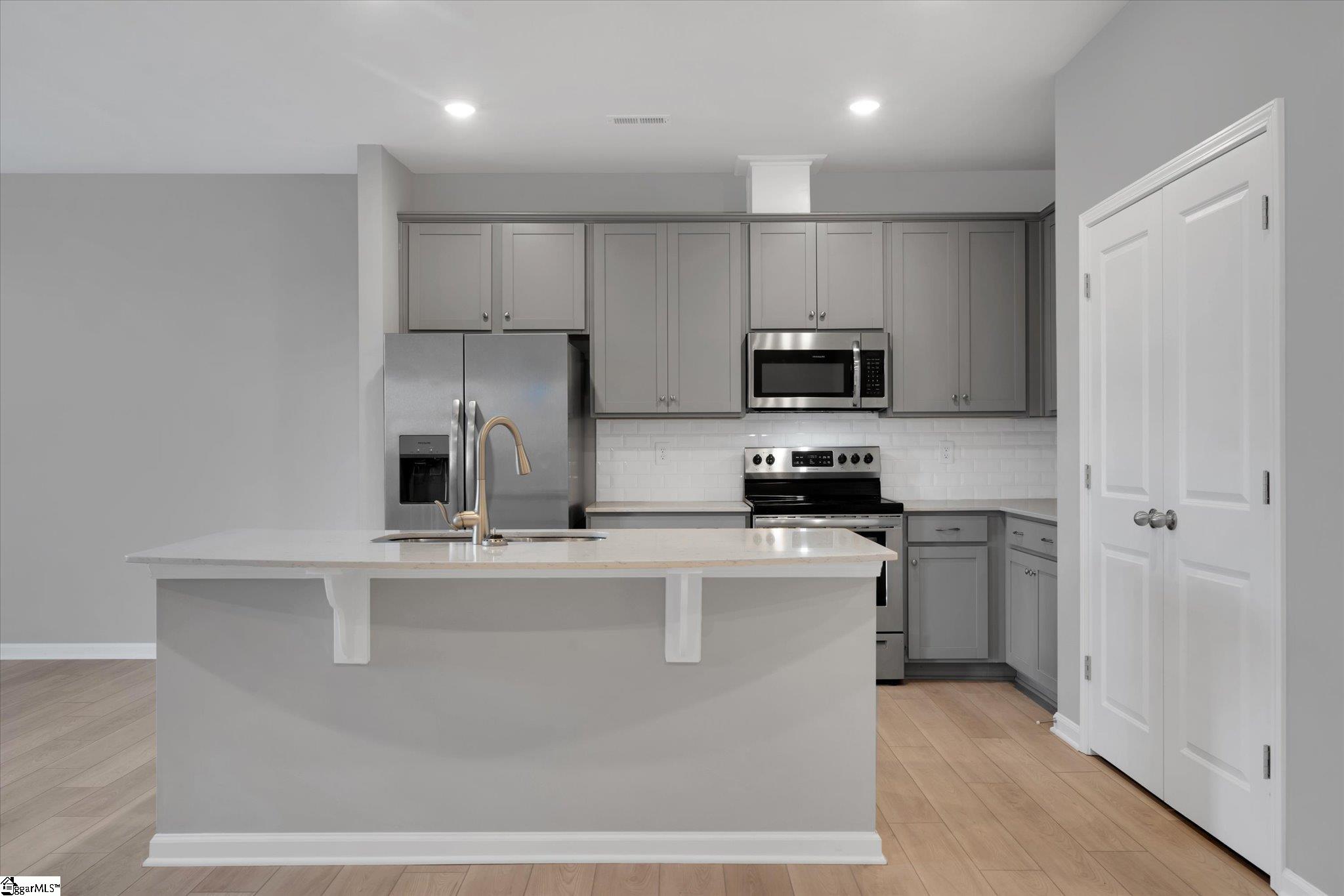 296 East Compass Way Easley, SC 29640 - Photo 8 of 25