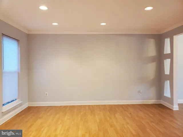 $4,500 | 2667 Woodsview Drive, Bensalem, PA 19020