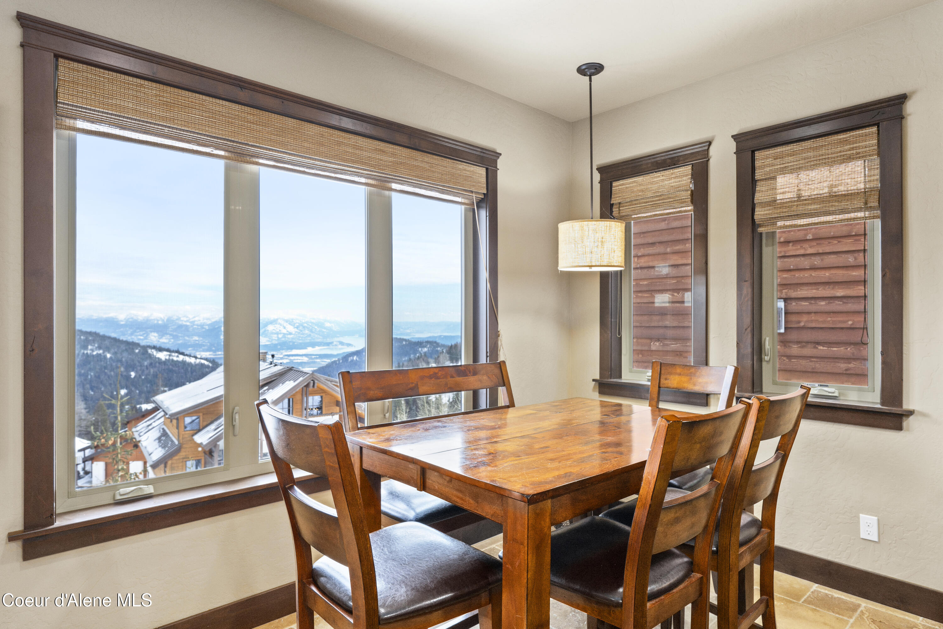 135 Chutes Lane Sandpoint, ID 83864 - Photo 10 of 53 SOM06689