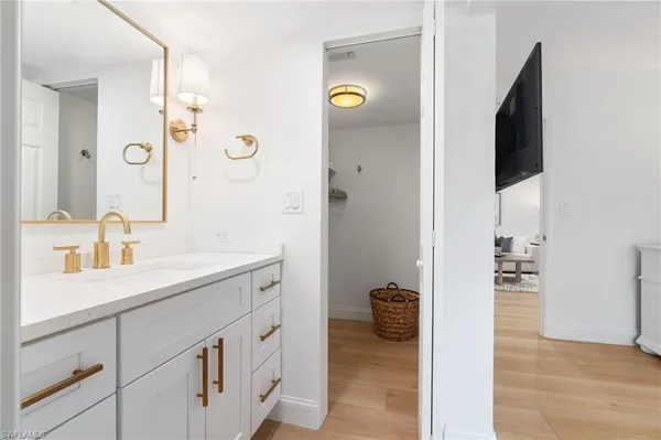 $994,000 | 1222 Gordon Drive, Unit 2, Naples, FL 34102