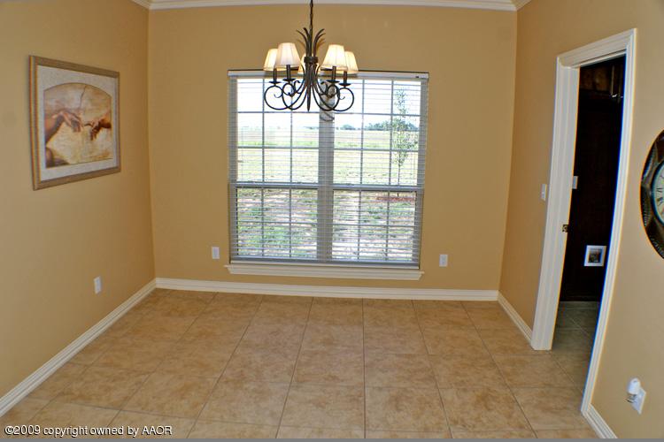 19251 Saddleback Road Amarillo, TX 79119 - Photo 9 of 11 Breakfast Nook