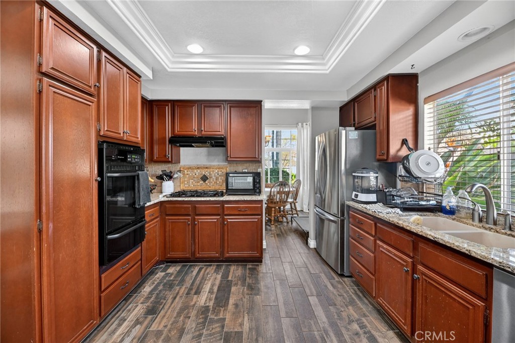 27536 Swallow Court Temecula, CA 92591 - Photo 16 of 52