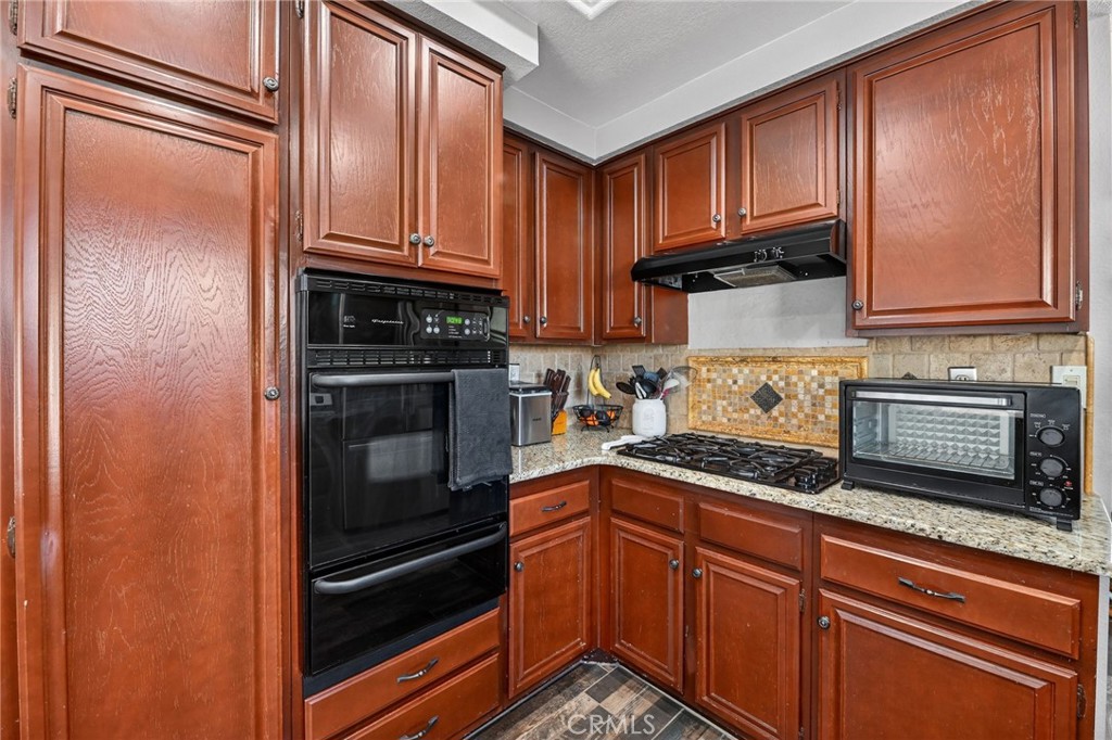 27536 Swallow Court Temecula, CA 92591 - Photo 17 of 52