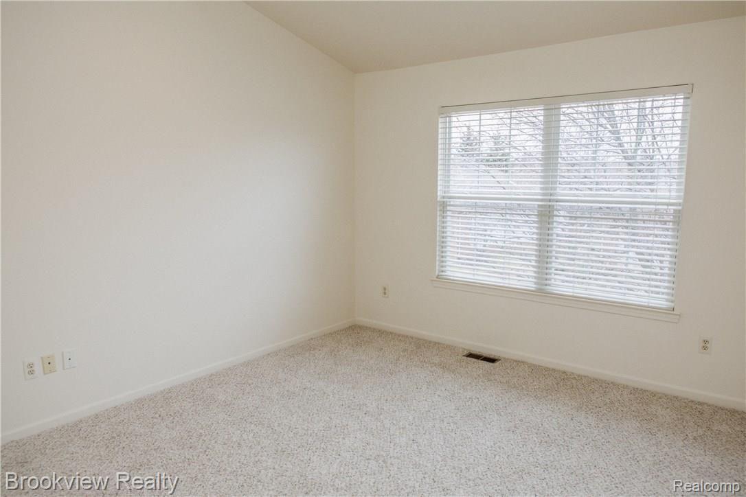 3276 Silverbrook Drive Rochester, MI 48306 - Photo 34 of 48 edit-9506.jpg