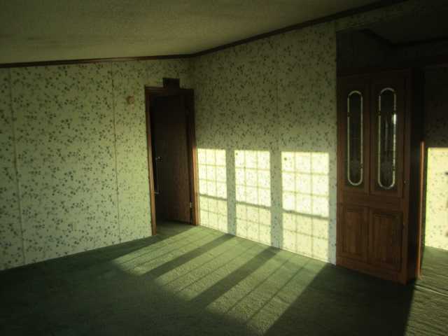 11296 Dozer Road Southwest Stoutsville, OH 43154 - Photo 7 of 10