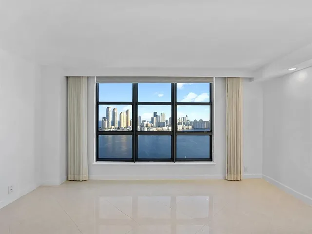 $4,250 | 3530 Mystic Pointe Drive, Unit 3310, Aventura, FL 33180