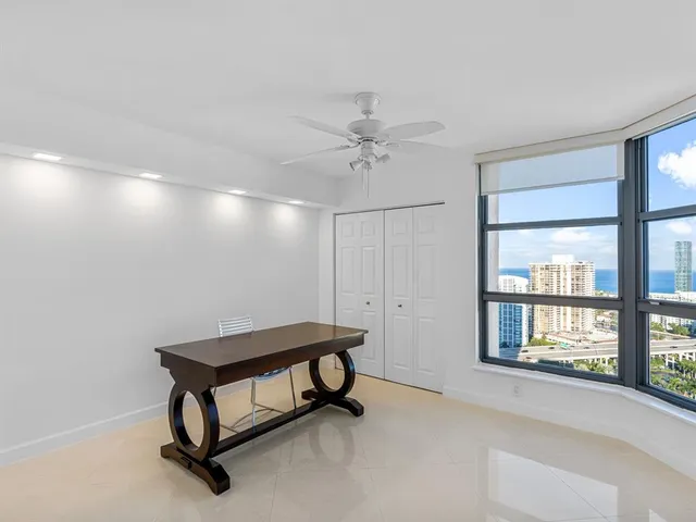$4,250 | 3530 Mystic Pointe Drive, Unit 3310, Aventura, FL 33180