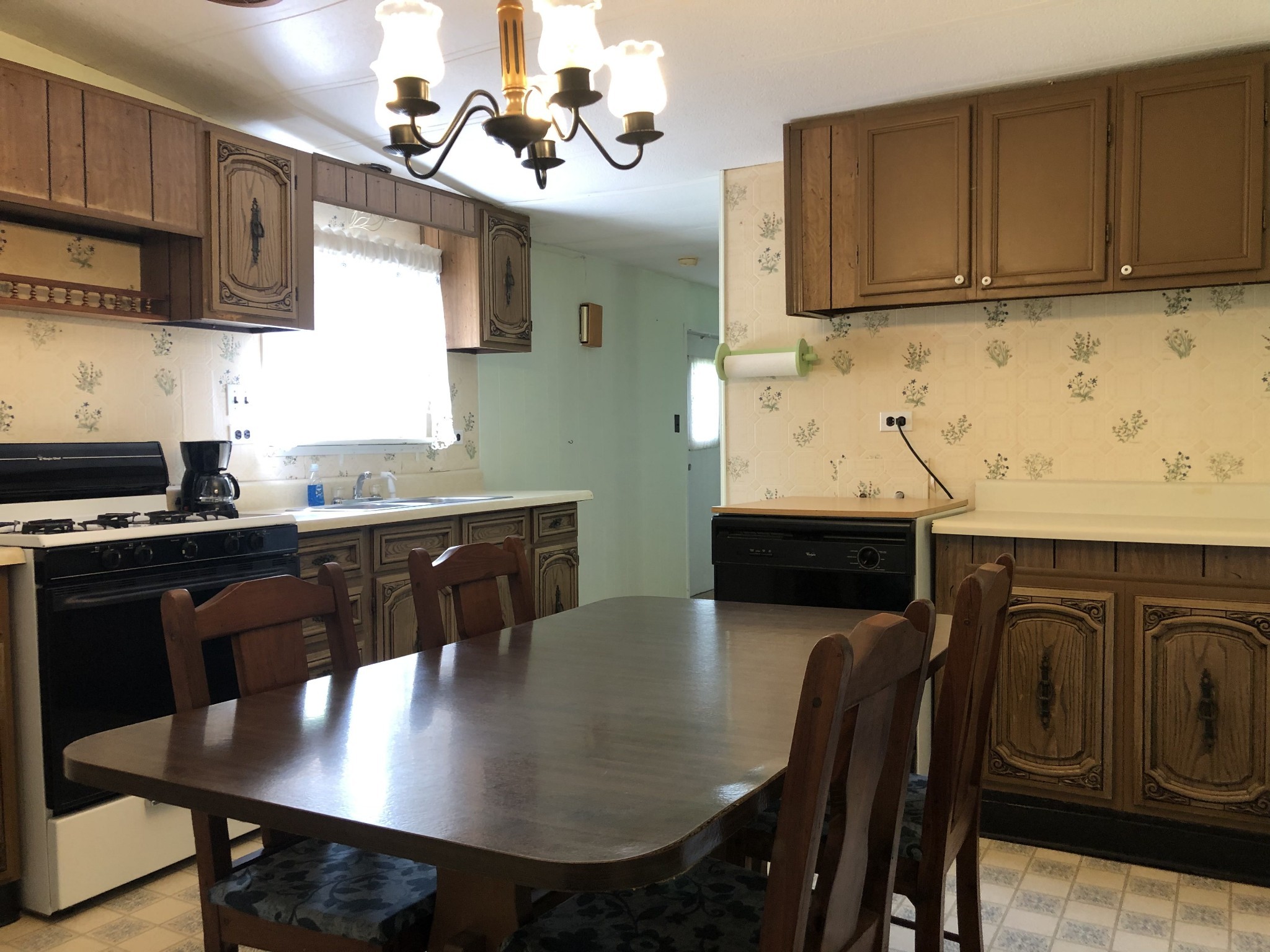 1250 Montgomery County Line Road Cunningham, TN 37052 - Photo 3 of 11 Gallery Image 3