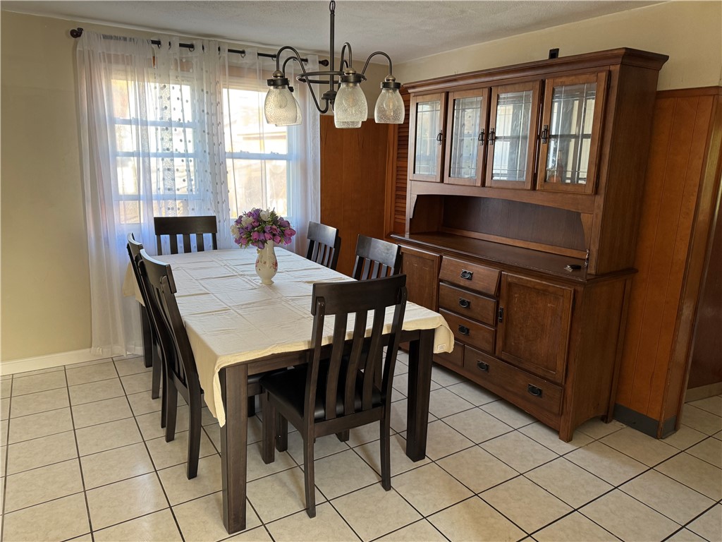 12 Devon Street Providence, RI 02904 - Photo 5 of 13 Gallery Image 5