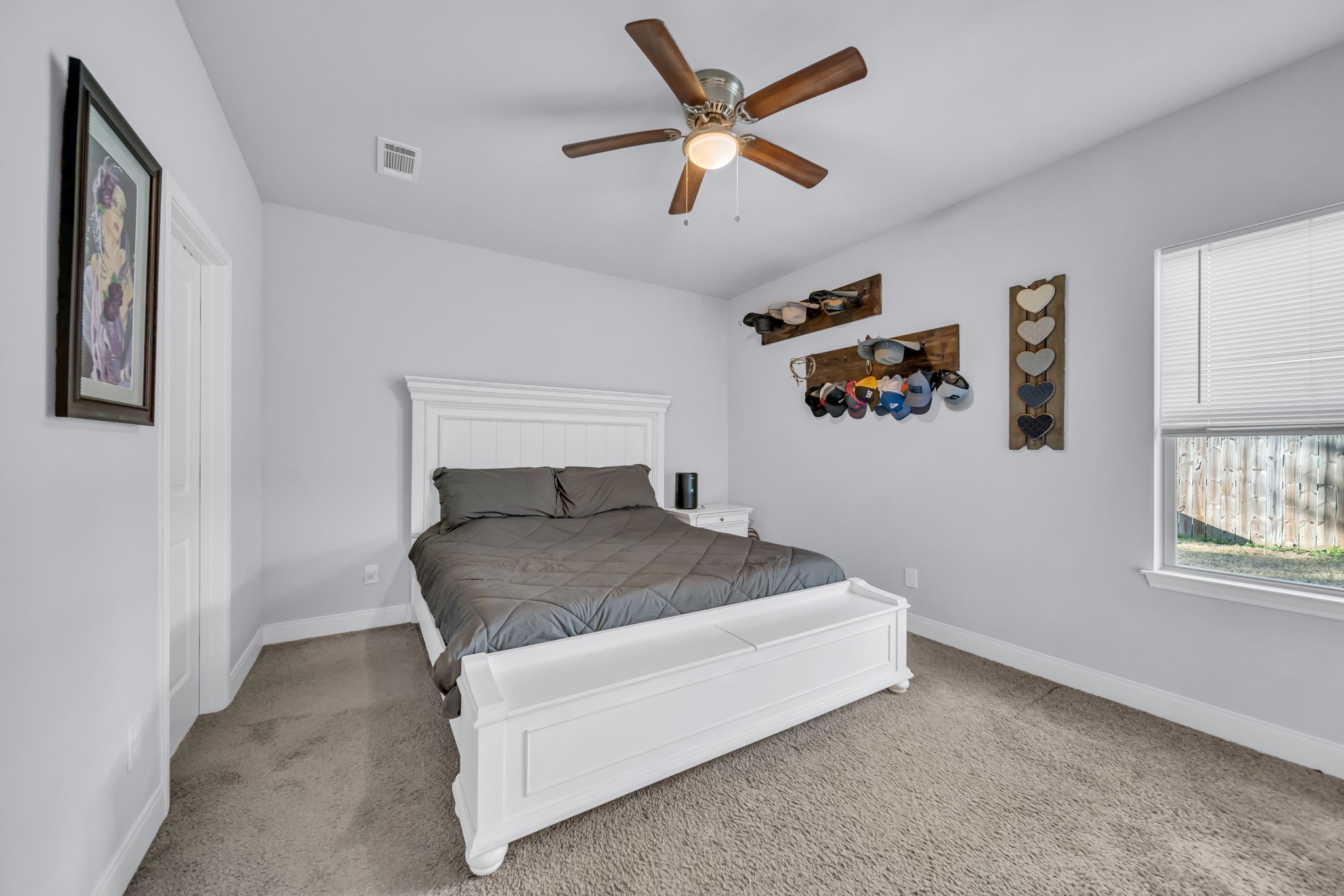 320 West Live Oak Street Angleton, TX 77515 - Photo 15 of 21