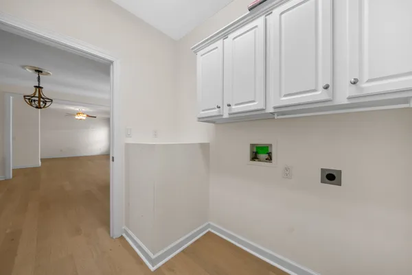 $649,900 | 310 Juliet Drive, Hopkinsville, KY 42240