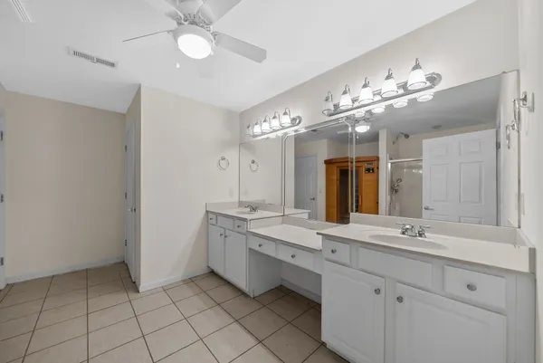 $649,900 | 310 Juliet Drive, Hopkinsville, KY 42240