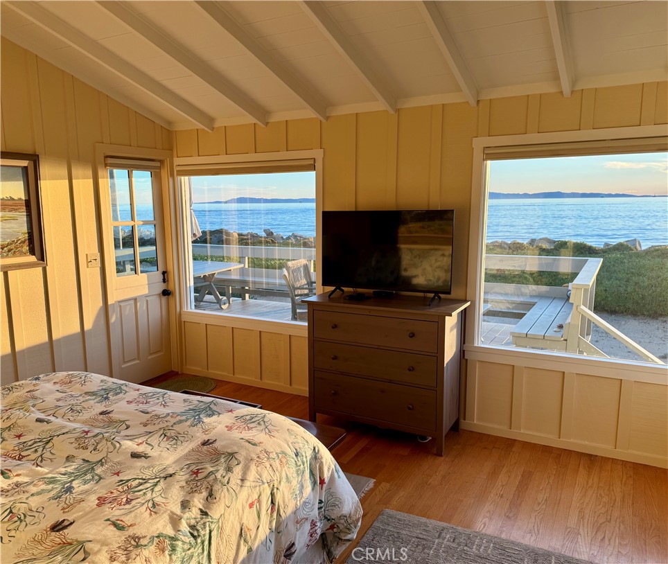 539 Sand Point Road Carpinteria, CA 93013 - Photo 24 of 26