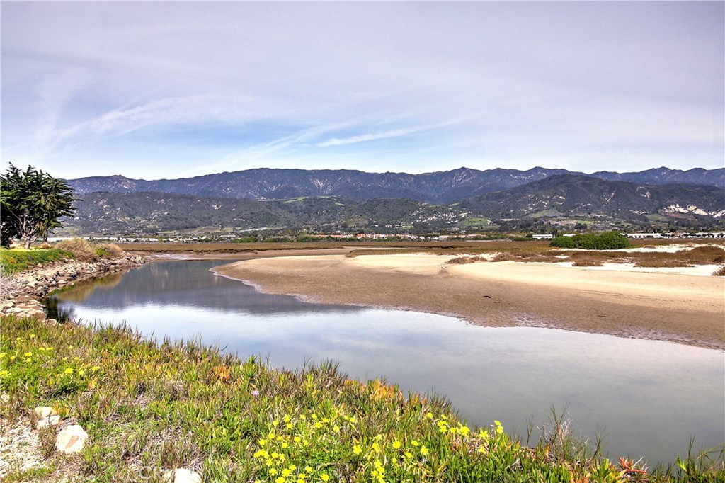 539 Sand Point Road Carpinteria, CA 93013 - Photo 6 of 26 a view of lake and mountain