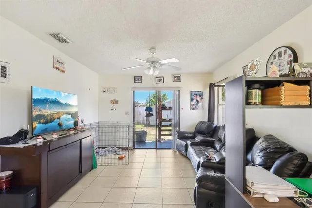 $490,900 | 371 Cocoa Court, Kissimmee, FL 34758