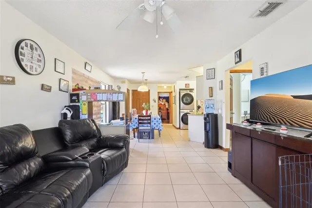 $490,900 | 371 Cocoa Court, Kissimmee, FL 34758