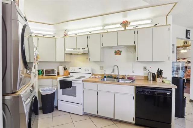 $490,900 | 371 Cocoa Court, Kissimmee, FL 34758